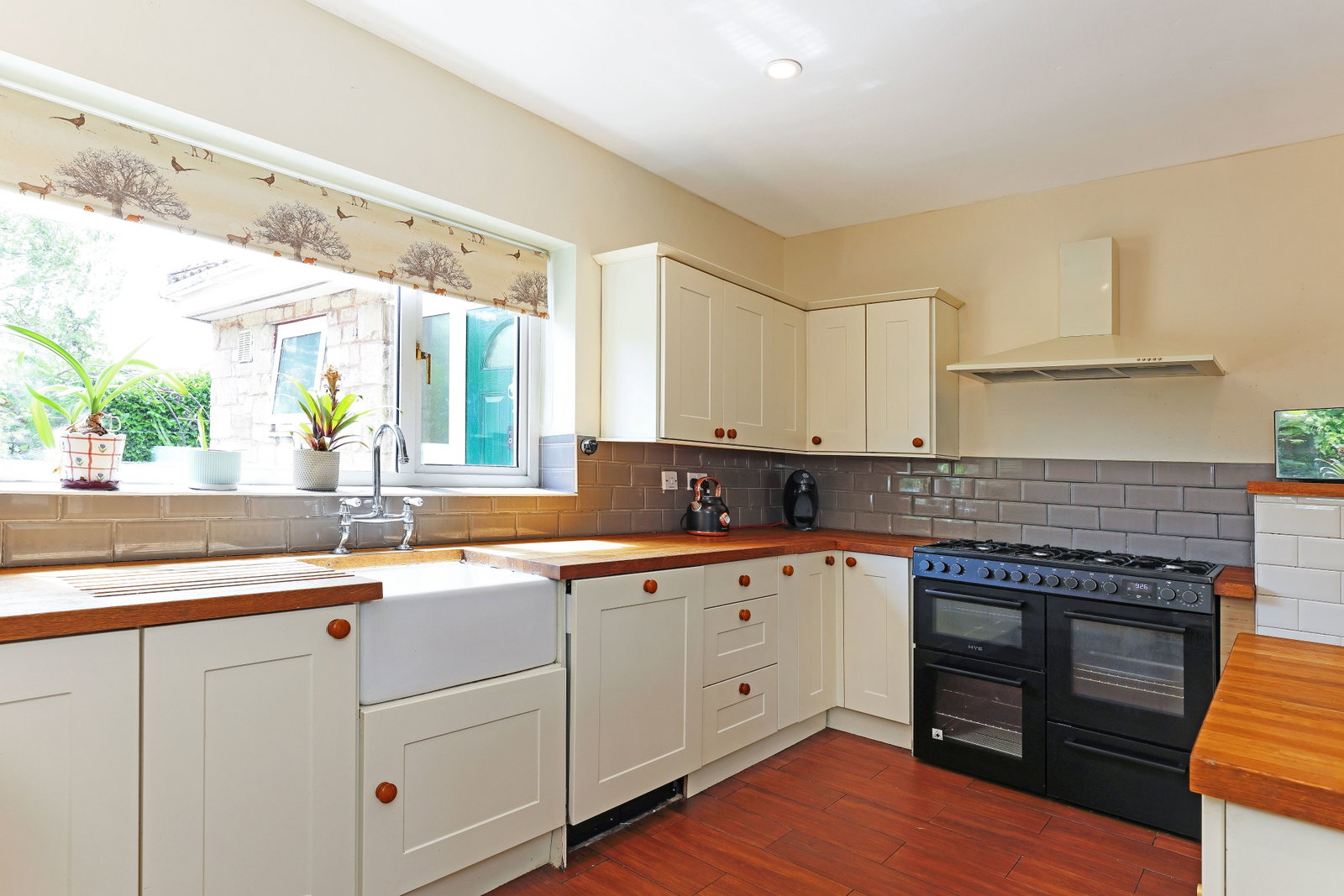Greenfields, Hooton Lane, S25